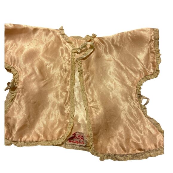 Vintage Pryde-N-Joy Pink Infant Lace, Approx. 3-6 months - Picture 2 of 7